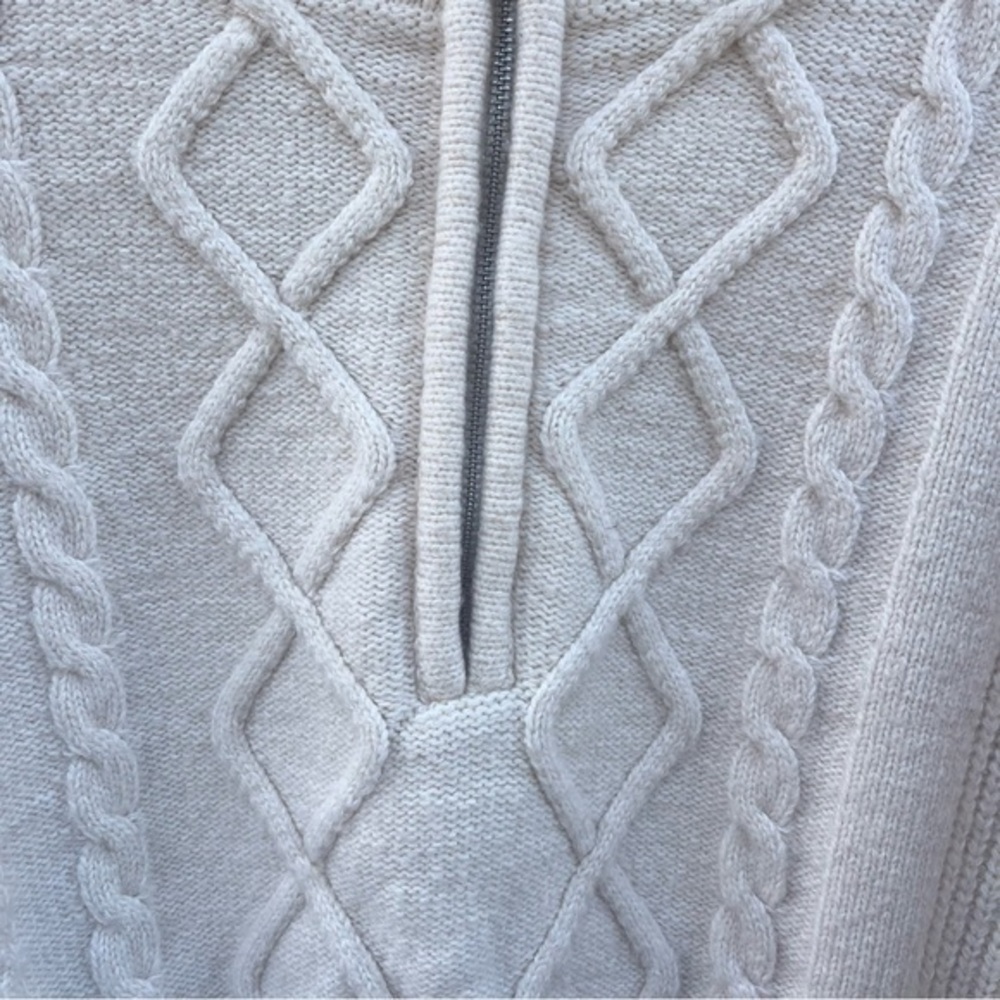 Urban Outfitters Cream Sweater Medium 1/4 Zip Dolman Sleeve Chunky Knit Cable‎ - Picture 6 of 13